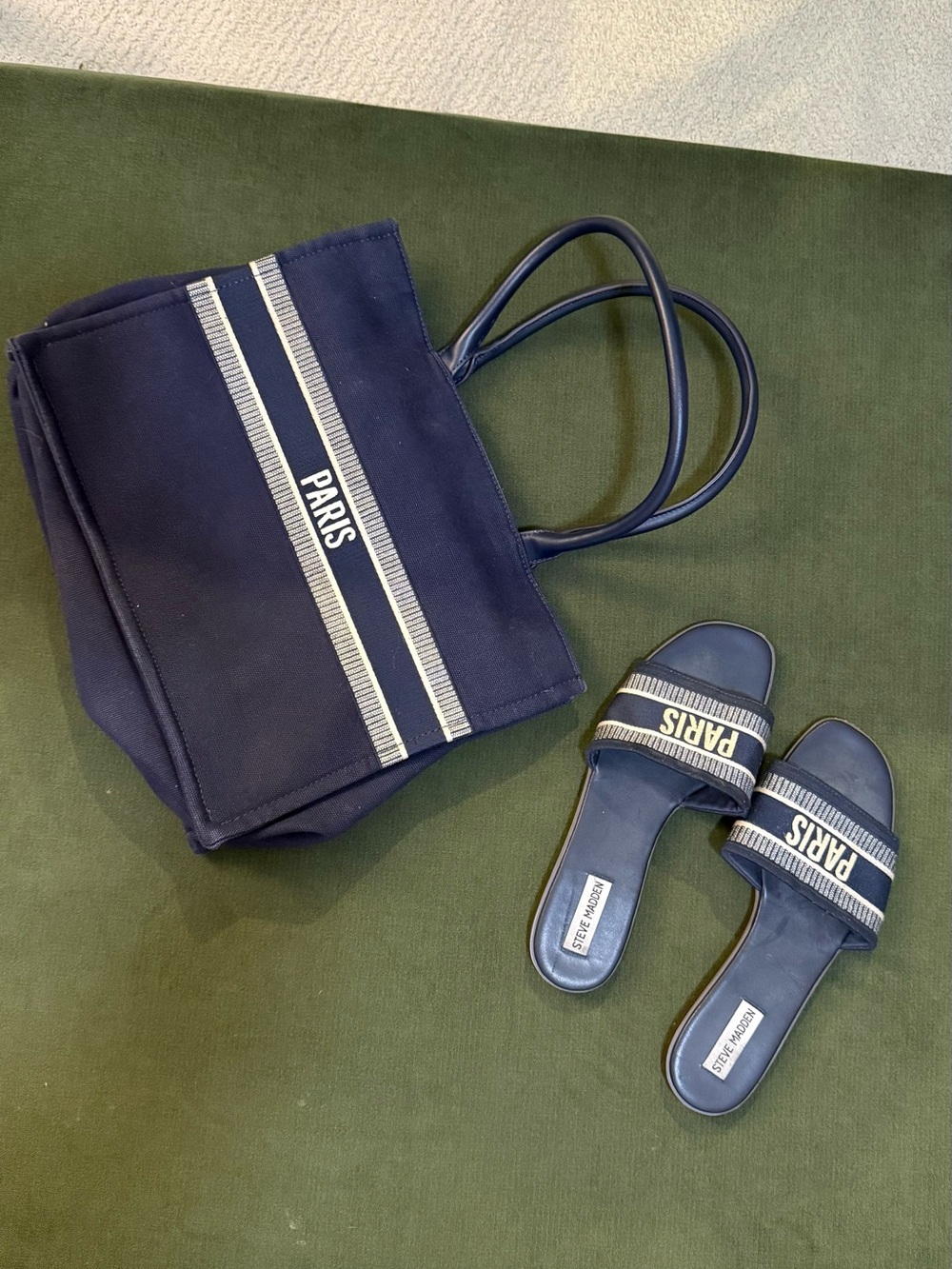 Steve Madden Paris Tote and Sandal Size W10